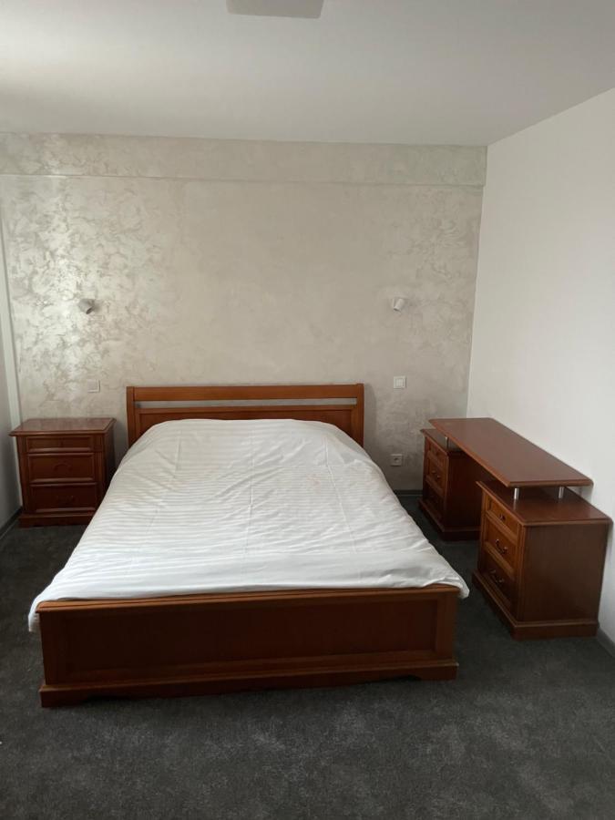 Eroilor Apartament Appartement Suceava Buitenkant foto